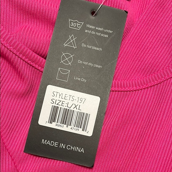 S.‎ Christina Ribbed Hot Pink Sleeveless Bodysuit with High-Cut Leg Opening - Picture 3 of 5